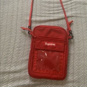 Supreme sling bag